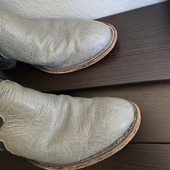 Vintage Green and Gray Western Wear Leather Boots 8 - Picture 2 of 12